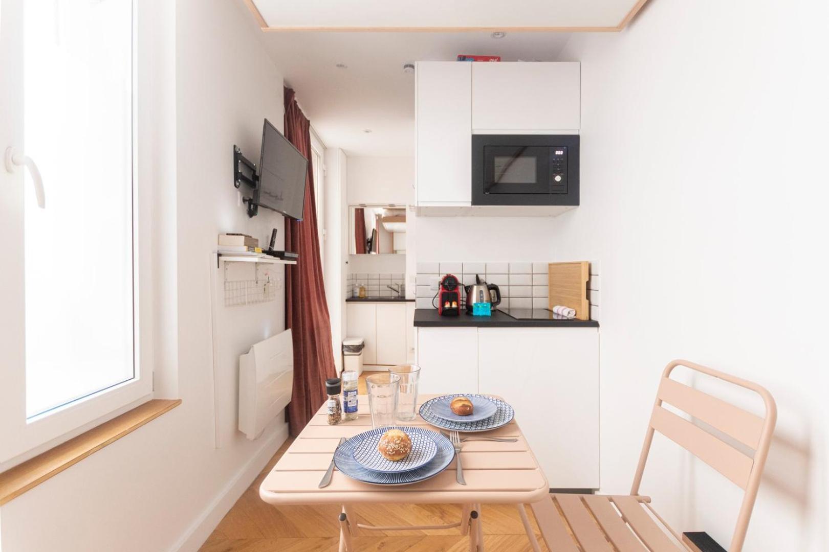 Super Central Mini Studio - 2 Pax, Murphy Bed Paryż Zewnętrze zdjęcie