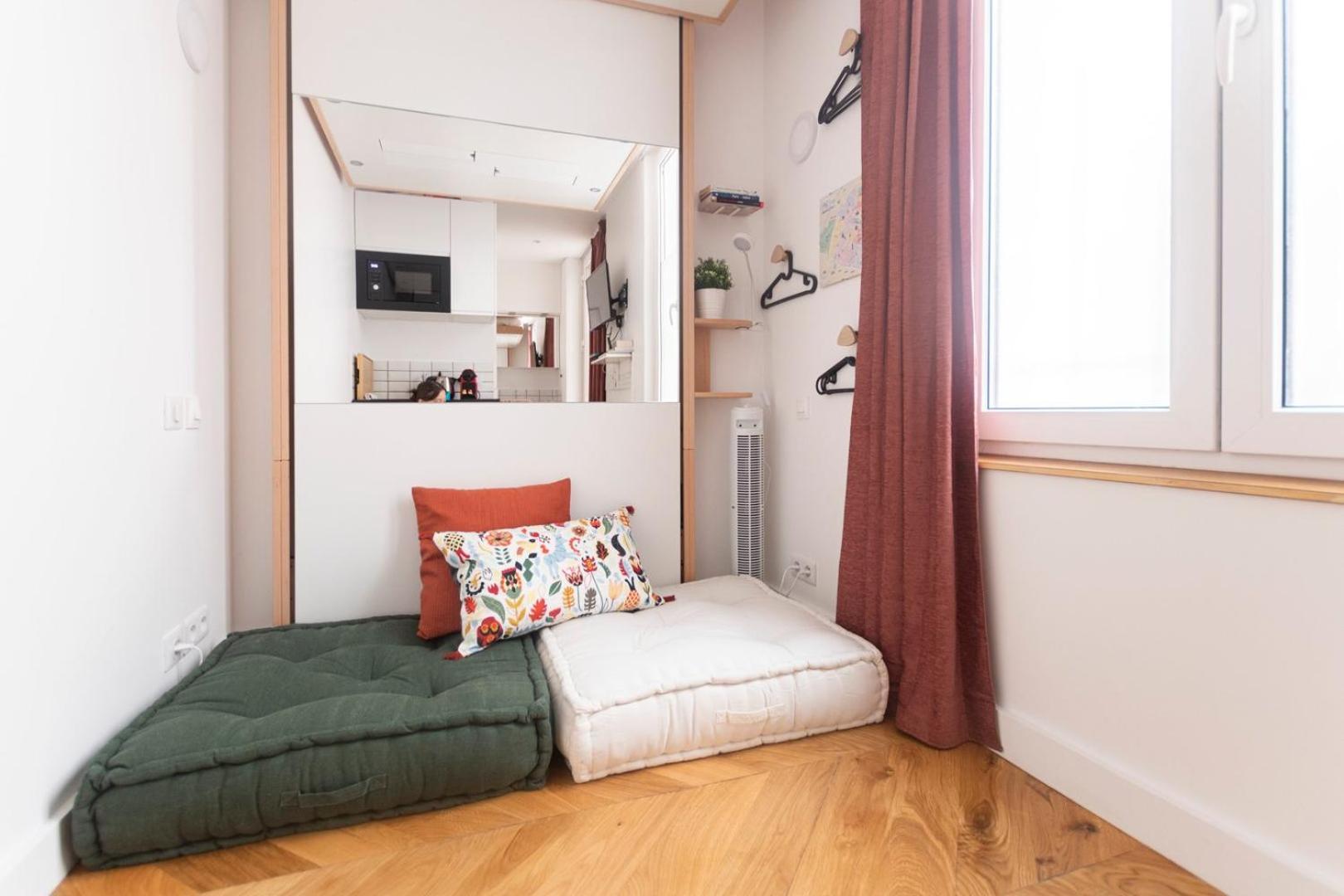 Super Central Mini Studio - 2 Pax, Murphy Bed Paryż Zewnętrze zdjęcie